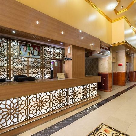 Central Paris Hotel, Baniyas Square 迪拜 外观 照片