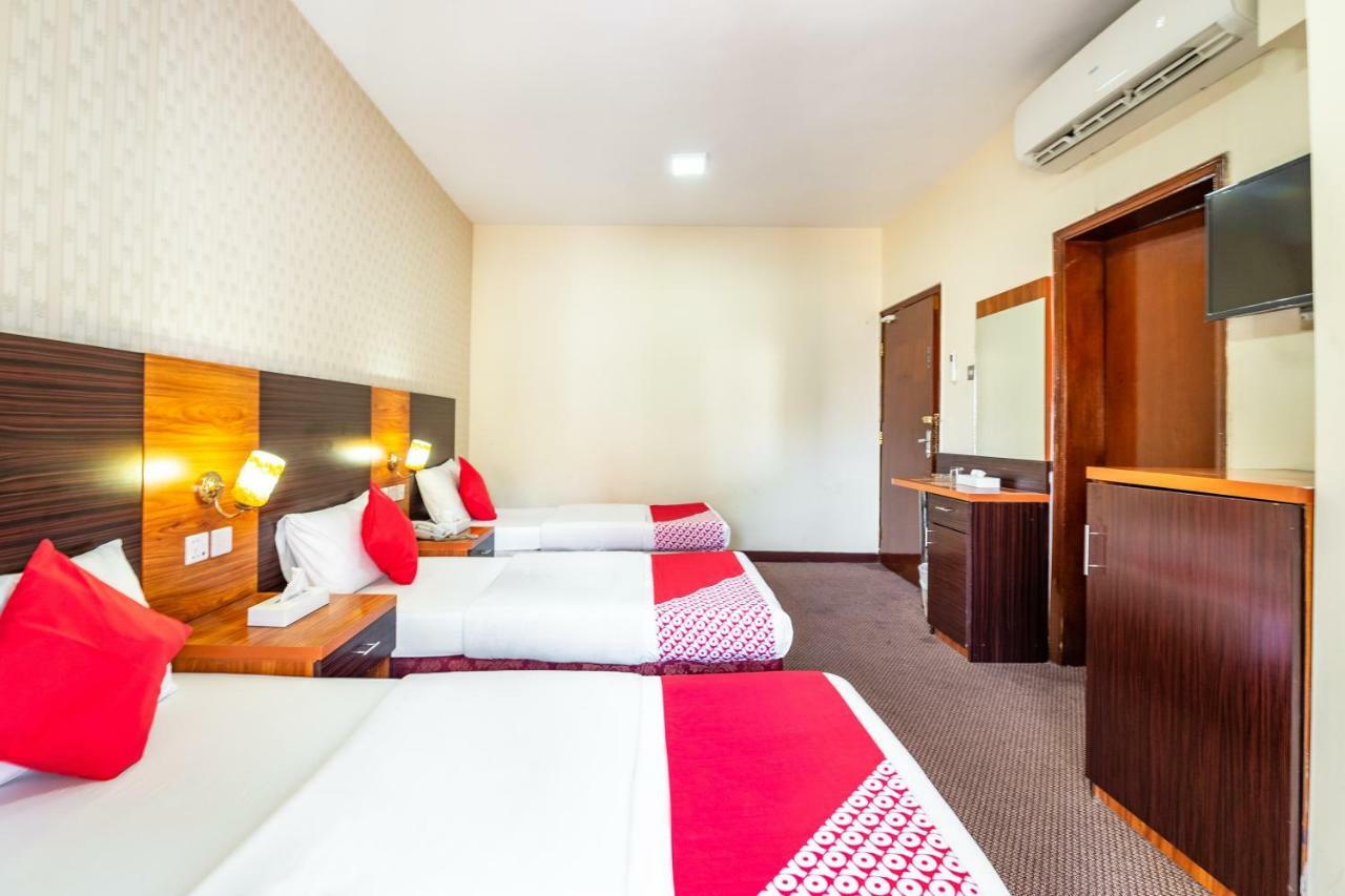 Central Paris Hotel, Baniyas Square 迪拜 外观 照片